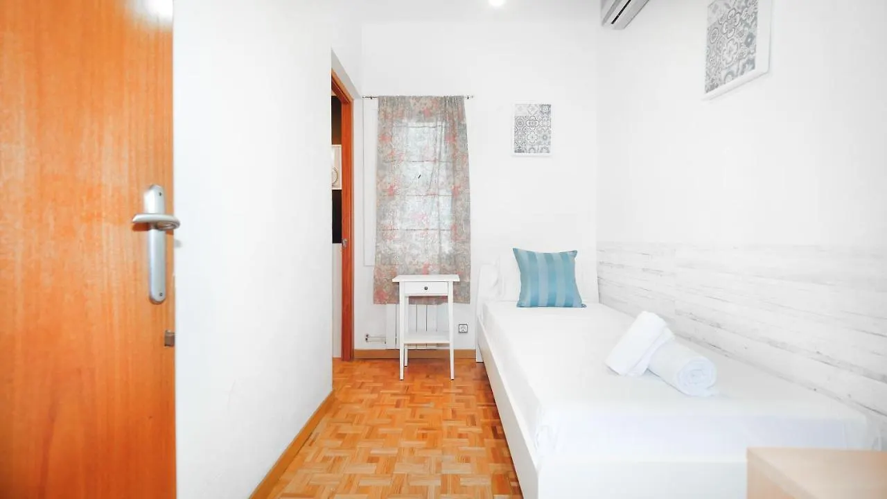 Bed&Bcn Sant Andreu Apartment Barcelona