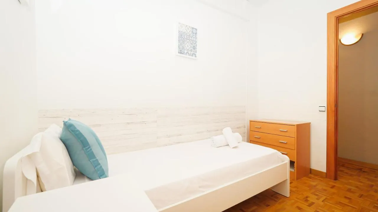 Apartment Ferienwohnung Bed&Bcn Sant Andreu Barcelona Spanien