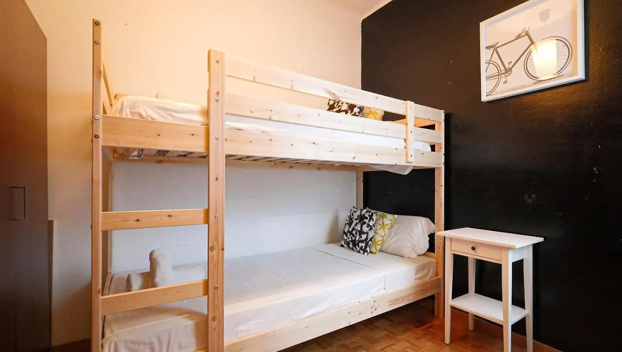 Ferienwohnung Bed&Bcn Sant Andreu Barcelona Spanien