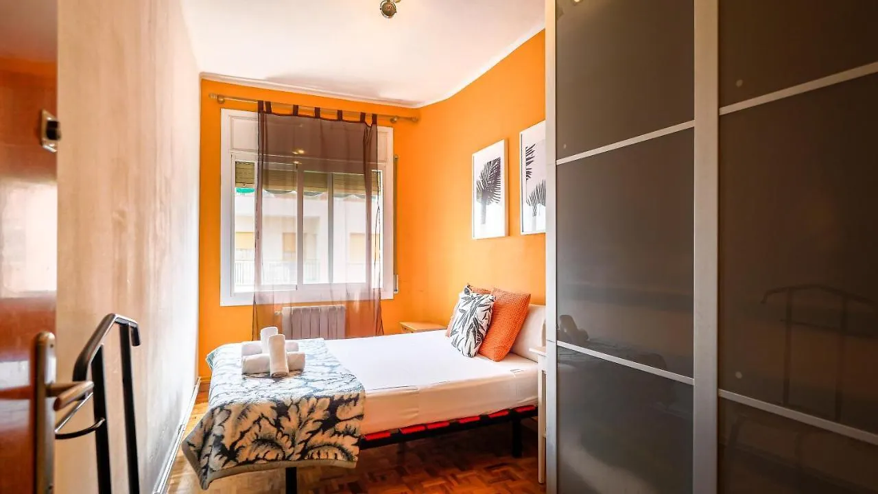 Bed&Bcn Sant Andreu Apartment Barcelona 0*,  Spain