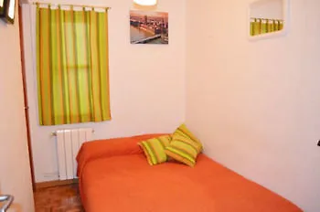 Ferienwohnung Bed&Bcn Sant Andreu Barcelona